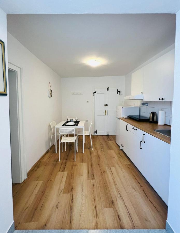 Sml Apartments 1 Izola Exterior photo
