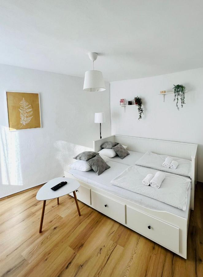 Sml Apartments 1 Izola Exterior photo
